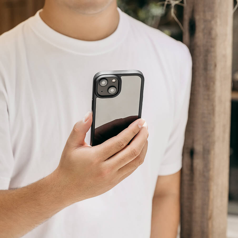 Switcheasy Aero Plus iPhone 14 Ultra İnce Şok Önleyicili Lisanslı Kılıf