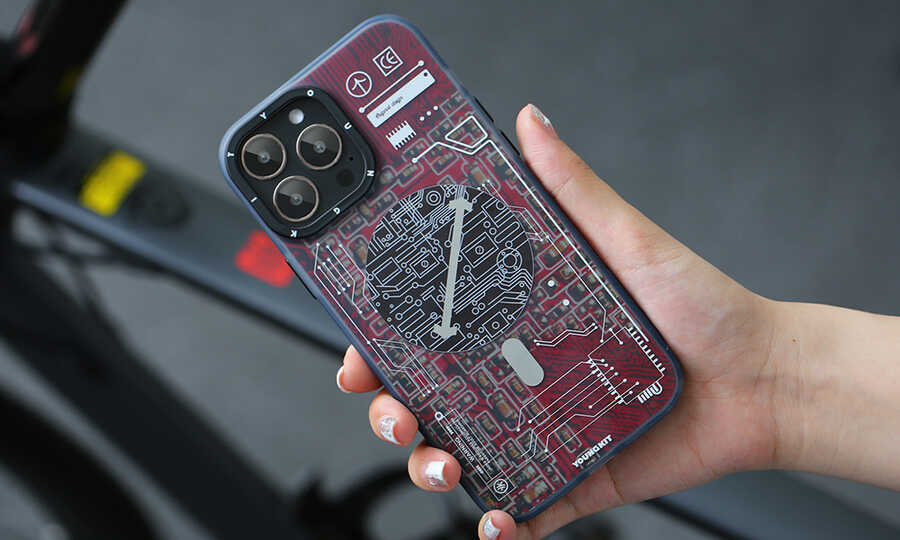 YoungKit Technology Serisi iPhone 14 Pro Magsafe Şarj Özellikli Telefon Kılıfı - 16