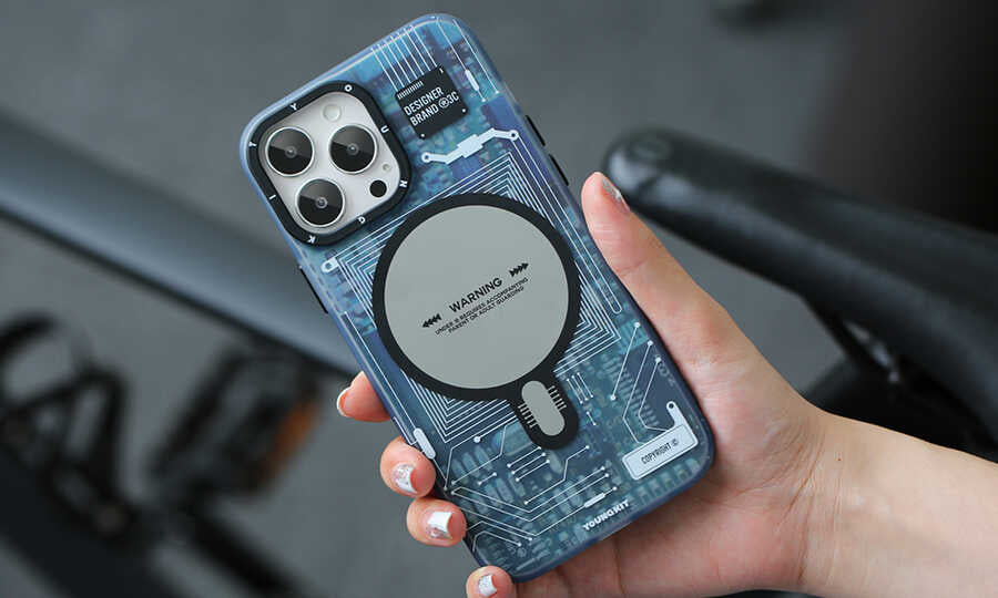 YoungKit Technology Serisi iPhone 14 Pro Magsafe Şarj Özellikli Telefon Kılıfı - 3