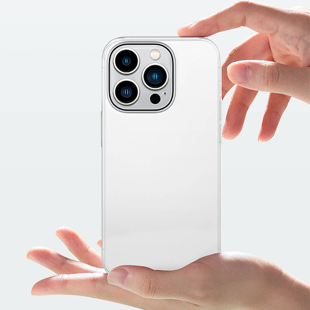 Recci Elite Serisi iPhone 14 Pro Max Kılıf Ultra İnce Mat PC Arka Yüzey Kılıf