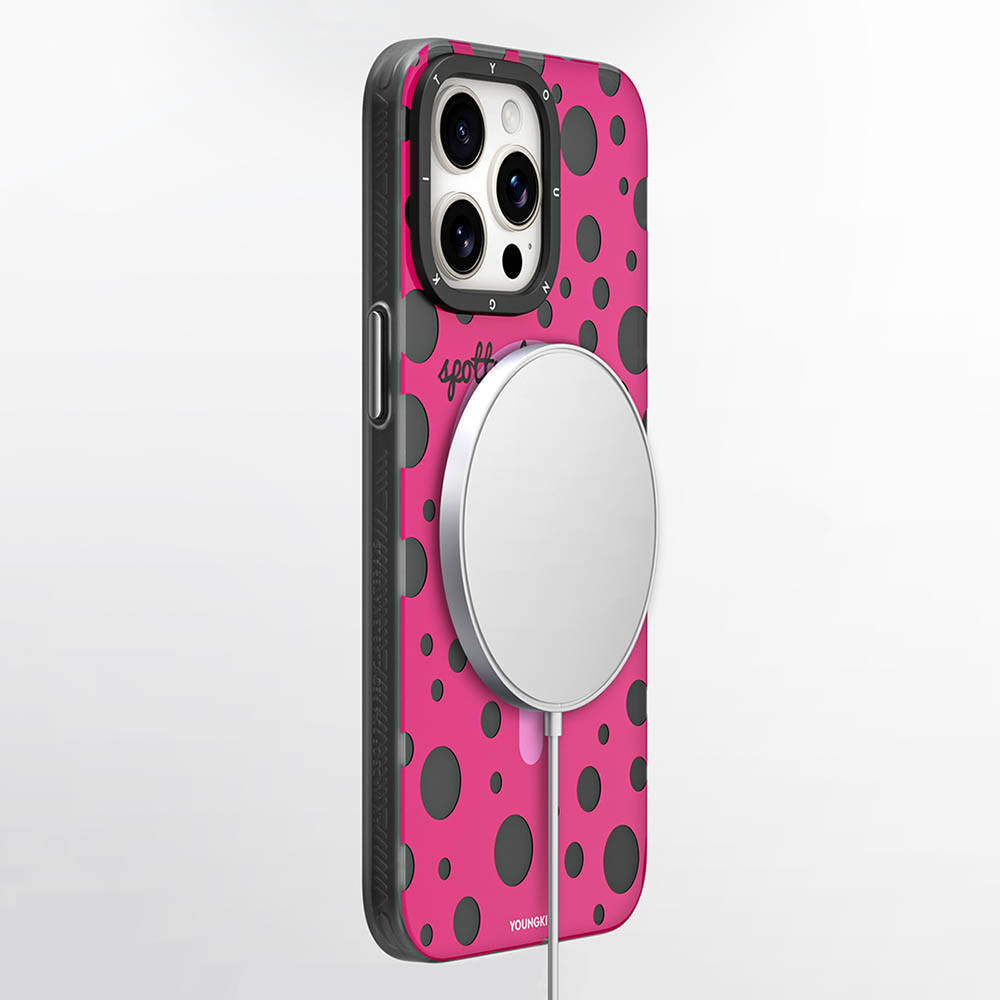 Youngkit Spots Serisi iPhone 15 Pro Magsafe Şarj Özellikli Polka Dot Desenli Telefon Kılıfı - 11