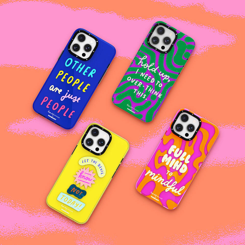 Youngkit Mindfulness Serisi iPhone 15 Pro Yazı Desenli Telefon Kılıfı