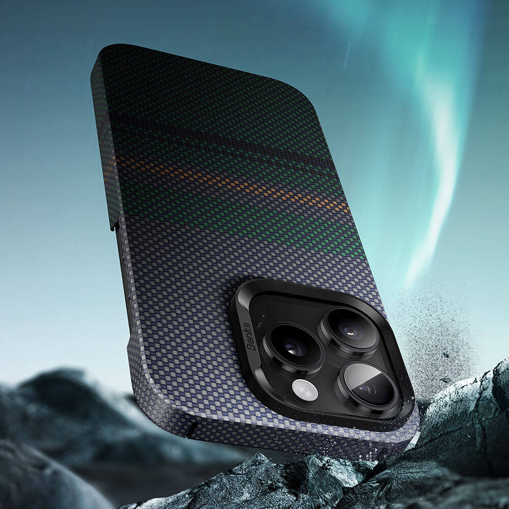 Benks Aurora ArmorAir iPhone 15 Pro Max M-safe Şarj Özellikli Karbon Fiber Tasarımlı Kevlar Kılıf