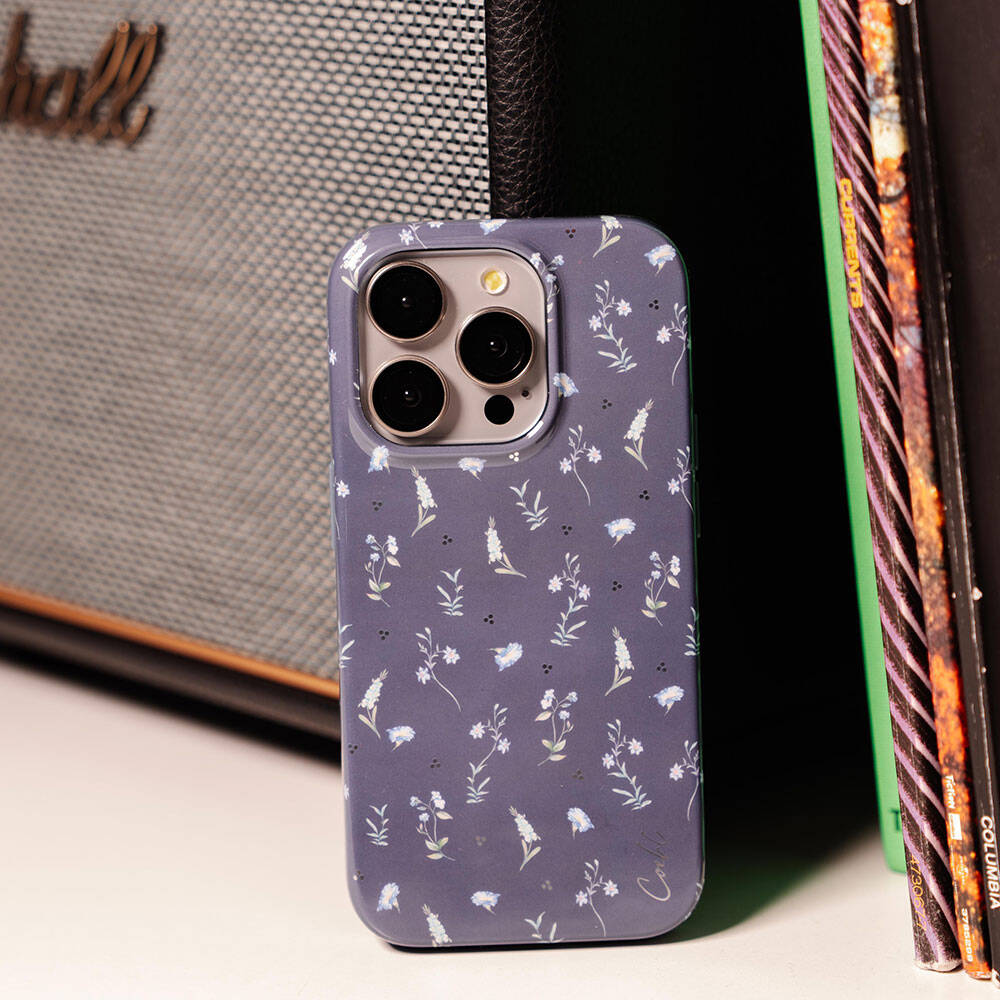 Coehl Prairie iPhone 15 Pro Max Mini Çayır Çiçekleri Desenli Kılıf