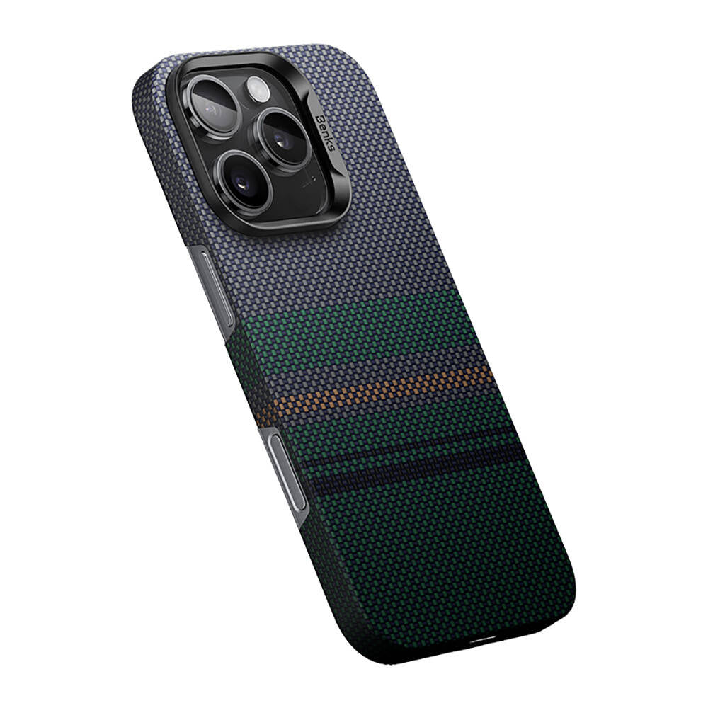Benks Aurora ArmorAir iPhone 16 Pro Max M-safe Şarj Özellikli Karbon Fiber Tasarımlı Kevlar Kılıf