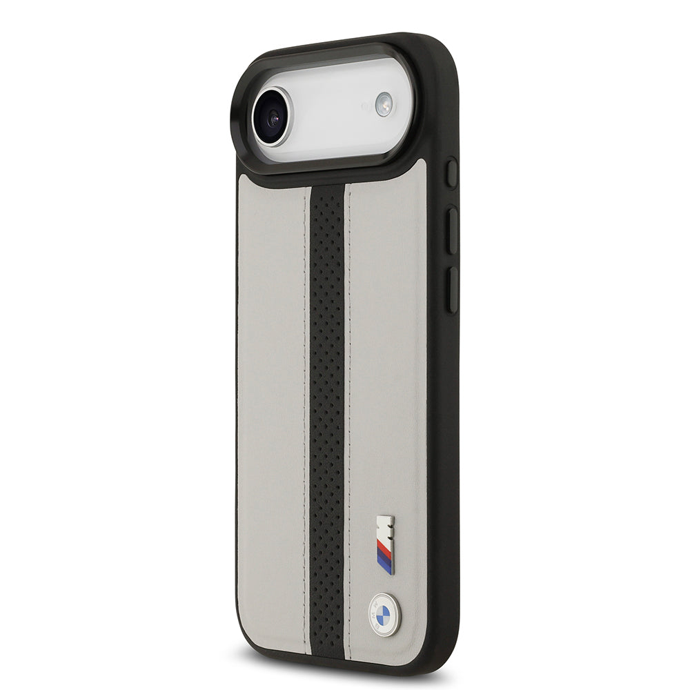 BMW iPhone 17 Air Orjinal Lisanslı M-safe Şarj Özellikli Deri Arka Yüzey Metal Logolu Delikli Şerit Tasarımlı Kılıf