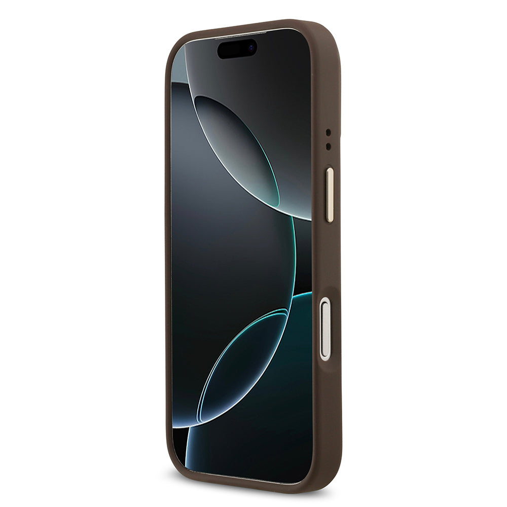 Guess iPhone 17 Pro Orjinal Lisanslı M-safe Şarj Özellikli 4G Desenli PU Metal Plaka Klasik Logolu Kılıf