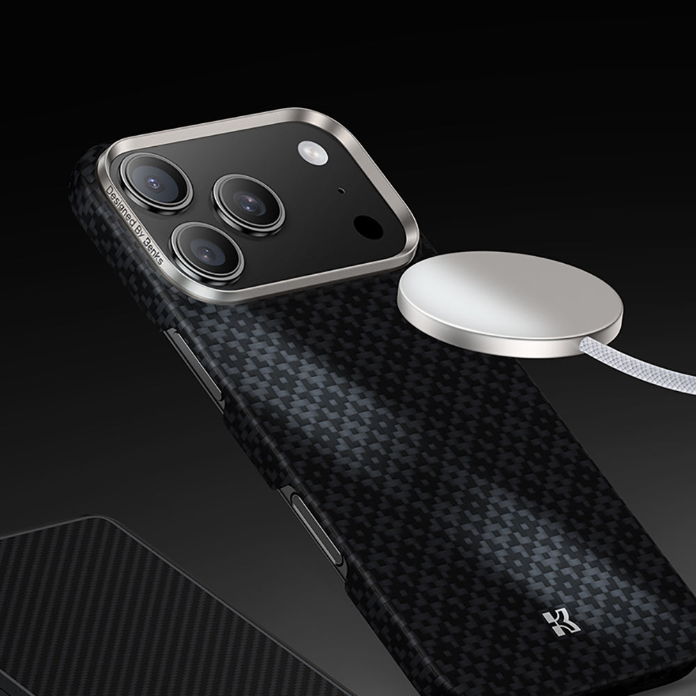Benks ArmorAir ArmorGrid Serisi iPhone 17 Pro Max M-Safe Şarj Özellikli Kevlar Kılıf