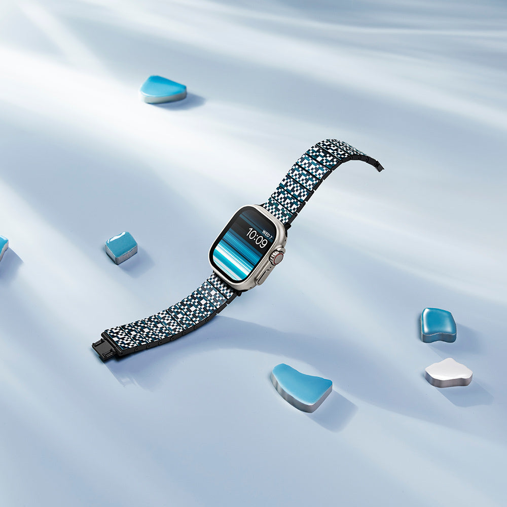 Pitaka Dreamland ChromaCarbon Serisi Tüm Apple Watch Modelleriyle Uyumlu Aramid Fiber ve Karbon Fiber Mosaic Universal Kordon