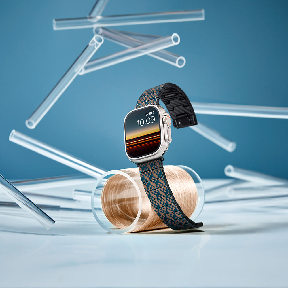 Pitaka Dreamland ChromaCarbon Serisi Tüm Apple Watch Modelleriyle Uyumlu Aramid Fiber ve Karbon Fiber Stairs Universal Kordon