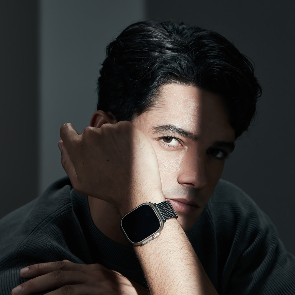 Pitaka Modern Serisi Tüm Apple Watch Modelleriyle Uyumlu Karbon Fiber Black-Grey Twill Universal Kordon