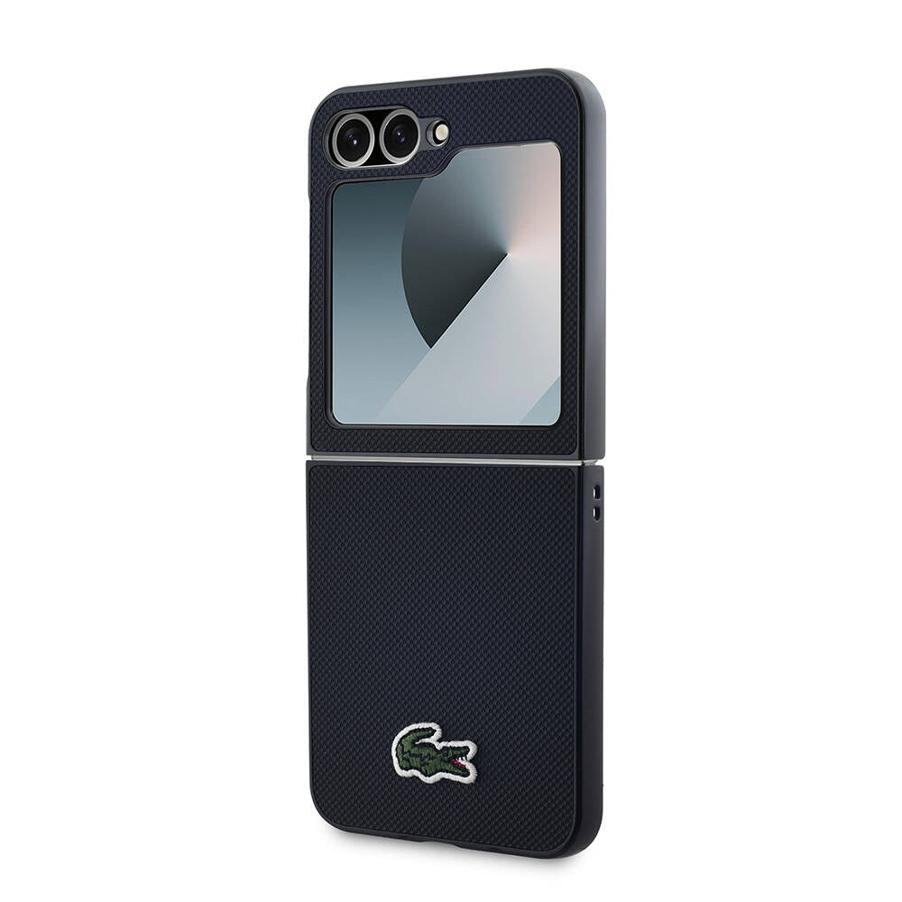 Lacoste Galaxy Z Flip 6 Orjinal Lisanslı Magsafe Şarj Özellikli Pike Desenli Arka Yüzey İkonik Timsah Dokuma Logolu Telefon Kılıfı - 13