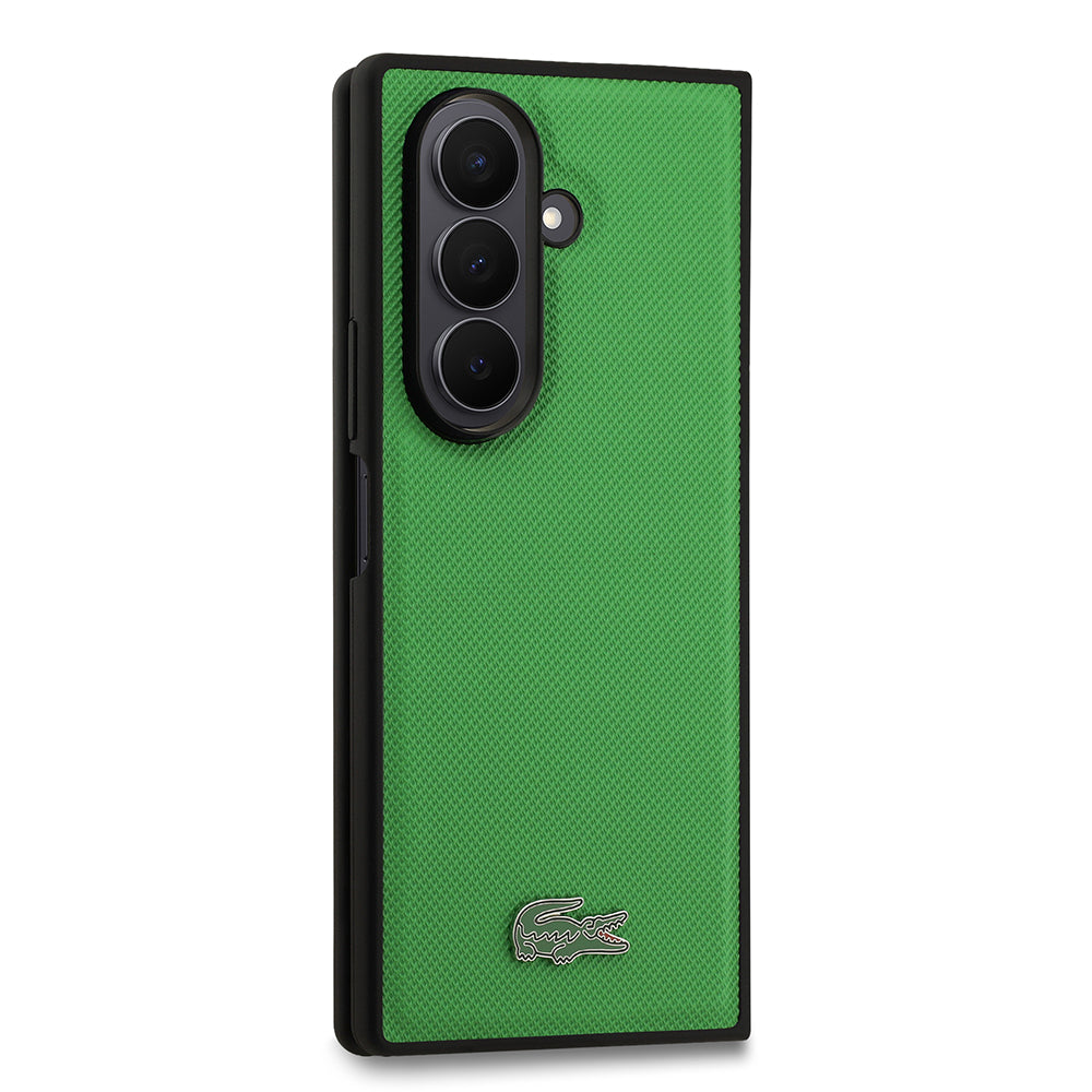 Lacoste Galaxy Z Fold 7 Orjinal Lisanslı M-safe Pike Desenli Arka Yüzey İkonik Timsah Metal Logolu Telefon Kılıfı