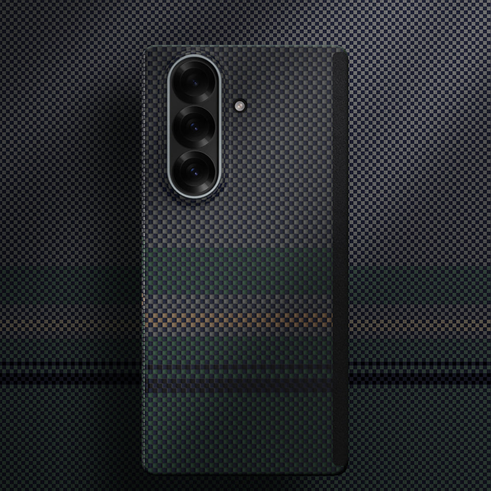 Benks Aurora ArmorAir Galaxy Z Fold 7 M-safe Karbon Fiber Tasarımlı Kevlar Kılıf