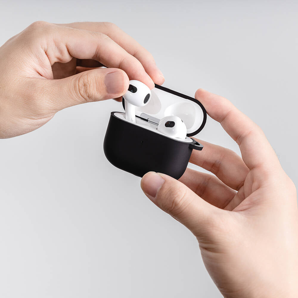Switcheasy Skin Airpods 3. Nesil Yumuşak Dokunuşlu Likit Silikon Tasarımlı Lisanslı Kılıf