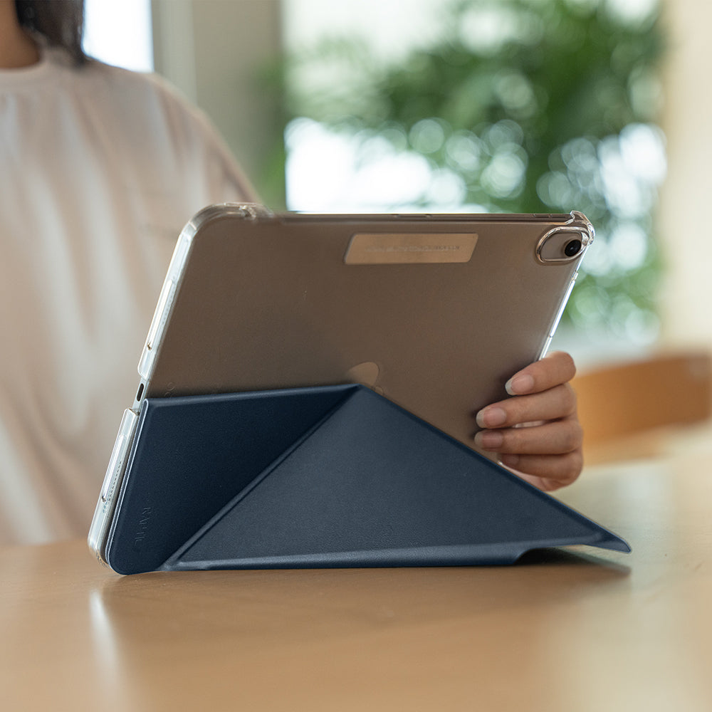 Raptic Clear Folio iPad Pro 11 2024 Airbagli Şeffaf Kılıflı Katlanabilir Standlı Kılıf