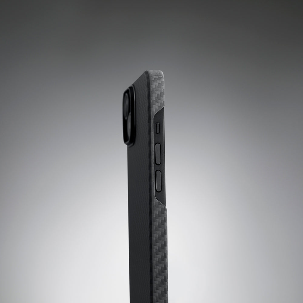 Pitaka Ultra-Slim Classic Serisi iPhone 14 M-safe Şarj Özellikli 1500D Aramid Fiber Black-Grey Twill Kılıf