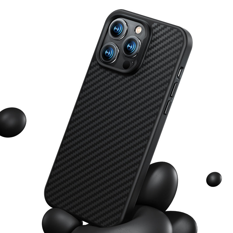 Benks Hybrid ArmorPro 1500D iPhone 14 Plus Karbon Fiber M-safe Şarj Özellikli Kevlar Kılıf