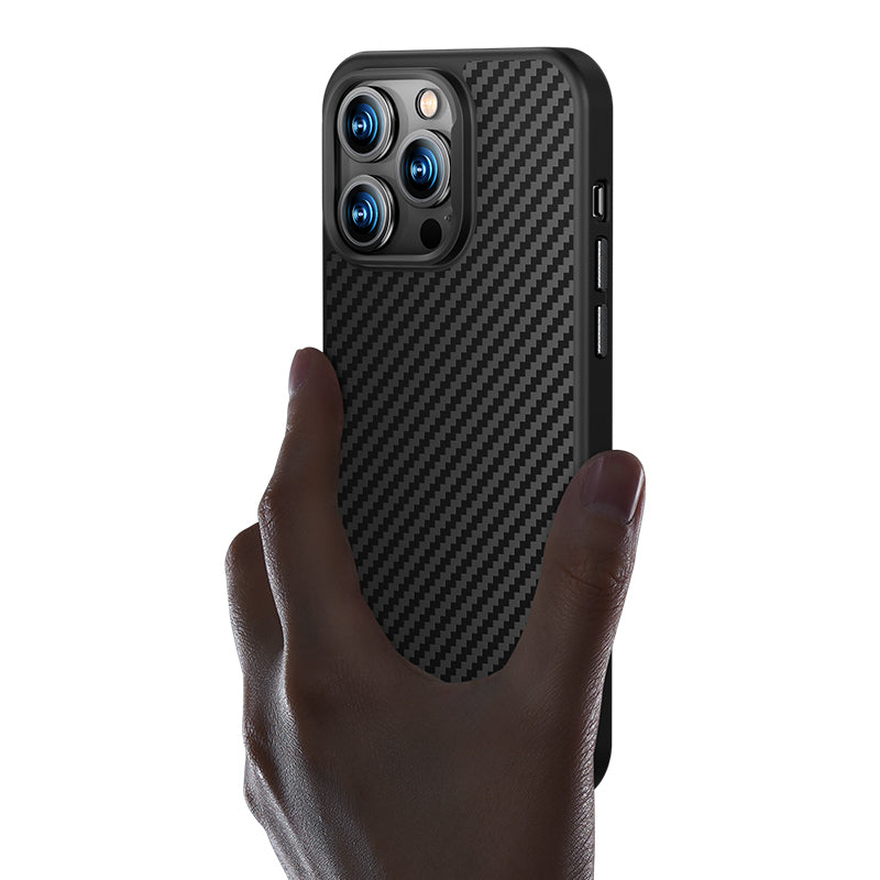 Benks Hybrid ArmorPro 1500D iPhone 14 Plus Karbon Fiber M-safe Şarj Özellikli Kevlar Kılıf
