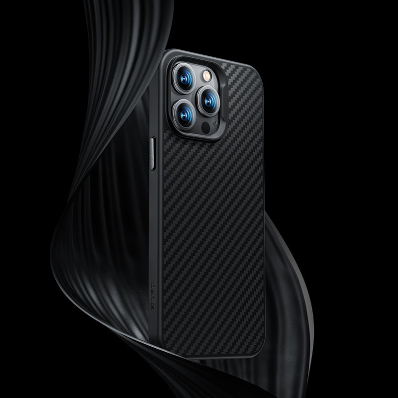 Benks Hybrid ArmorPro 1500D iPhone 14 Plus Karbon Fiber M-safe Şarj Özellikli Kevlar Kılıf