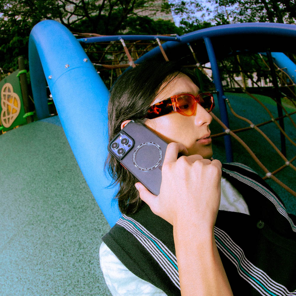 SkinArma iPhone 14 Pro Şeffaf Airbag Tasarımlı M-safe Şarj Özellikli Saido Telefon Kılıfı