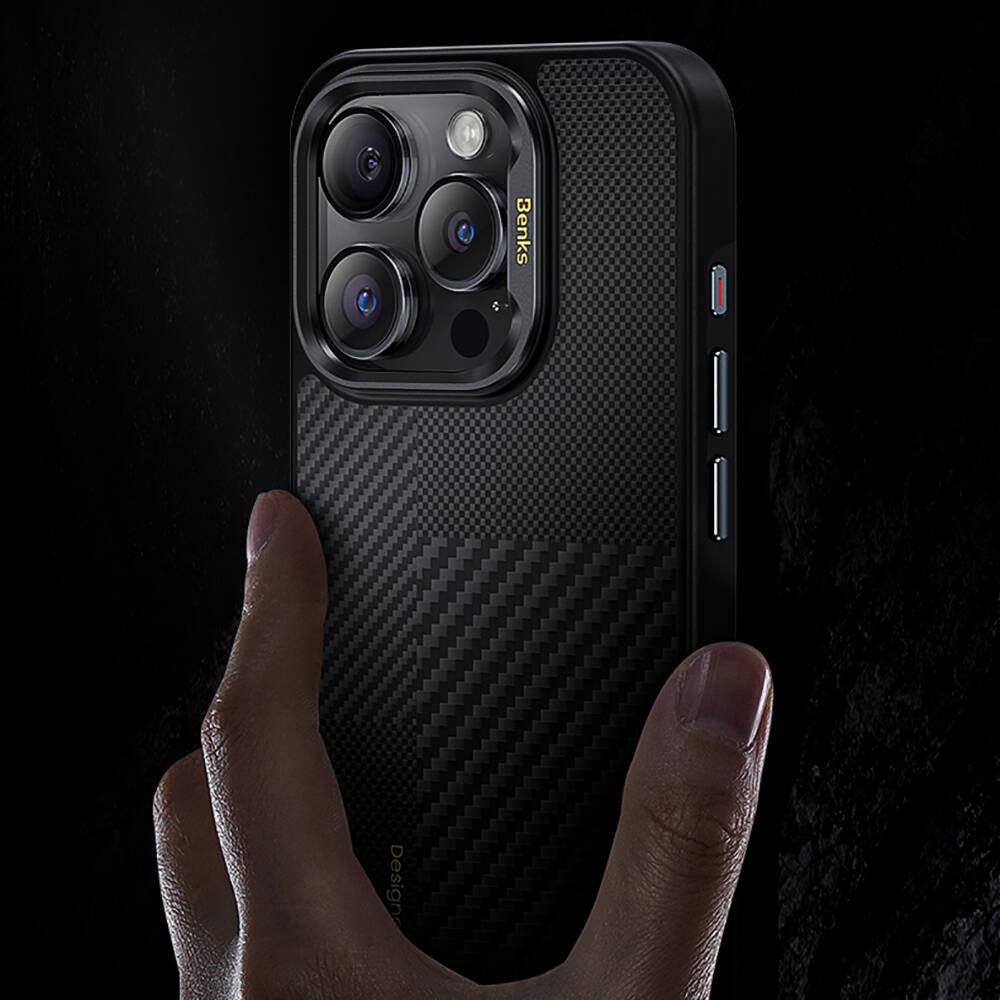 Benks Montage Hybrid ArmorPro iPhone 14 Pro Max Kılıf M-safe Şarj Özellikli Karbon Fiber Kevlar Kılıf