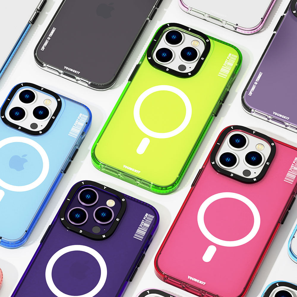 YoungKit Crystal Color Serisi iPhone 14 Pro Max Magsafe Şarj Özellikli Telefon Kılıfı