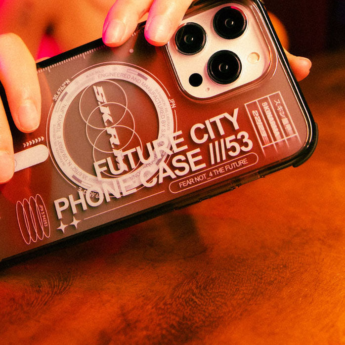 SkinArma iPhone 14 Pro Max Şeffaf Airbag Tasarımlı M-safe Şarj Özellikli Shorai Kılıf