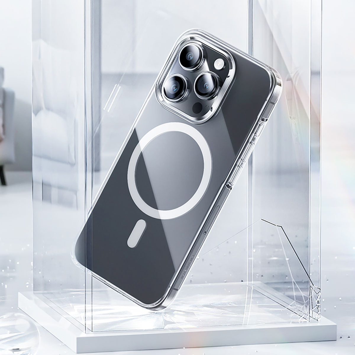 iPhone 15 Kılıf M-safe Şarj Özellikli Benks Crystal Serisi Şeffaf Telefon Kılıfı