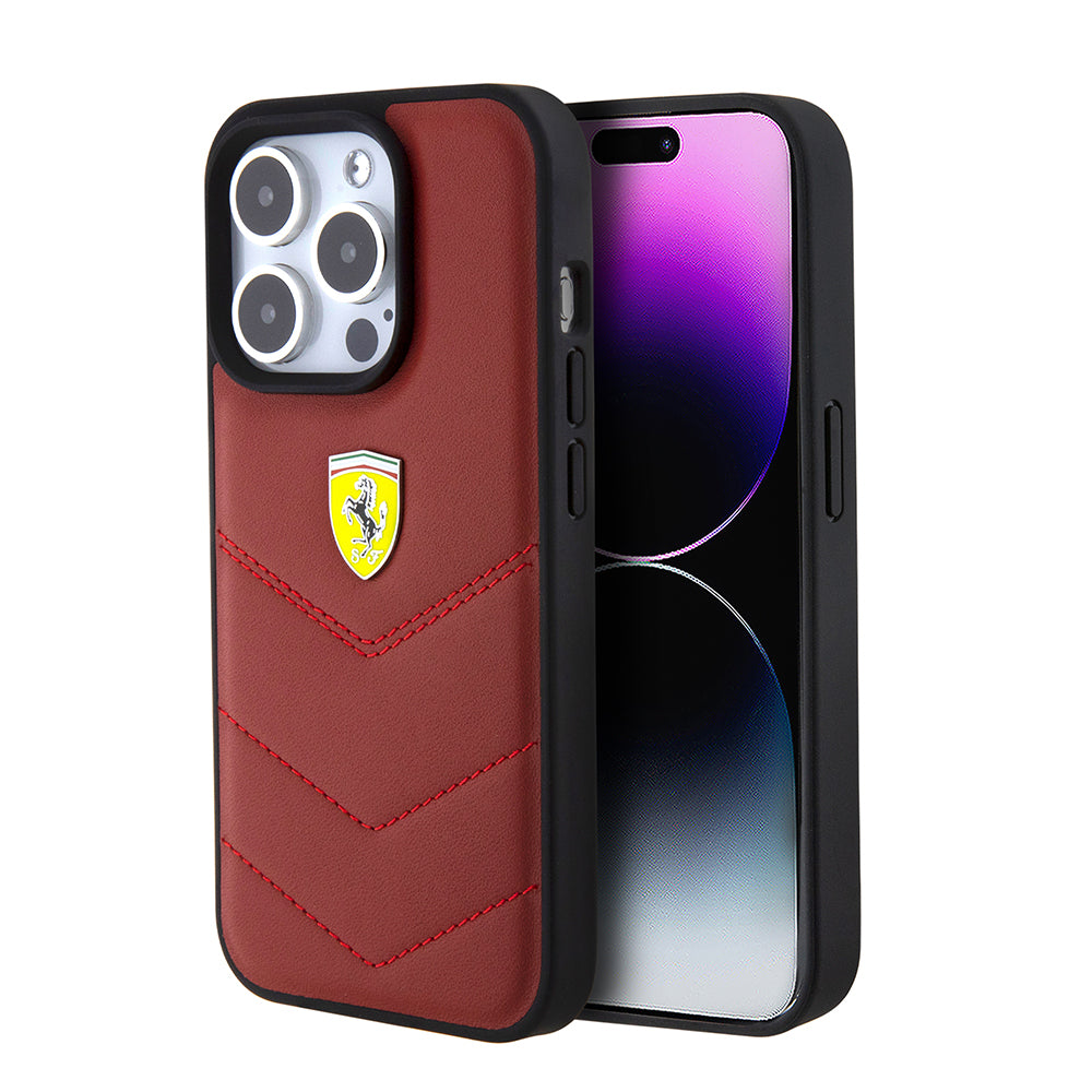 Ferrari iPhone 15 Pro Orjinal Lisanslı Deri Dikişli Arka Yüzey Metal Logo Tasarımlı Kılıf