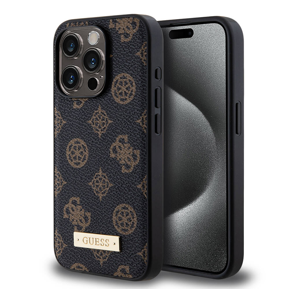 Guess iPhone 15 Pro M-safe Şarj Özellikli PU Deri Desenli Metal Plaka Logolu Kılıf