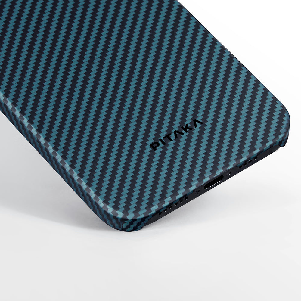 Pitaka Ultra-Slim Classic Serisi iPhone 15 Pro M-safe Şarj Özellikli 1500D Aramid Fiber Black-Blue Twill Kılıf