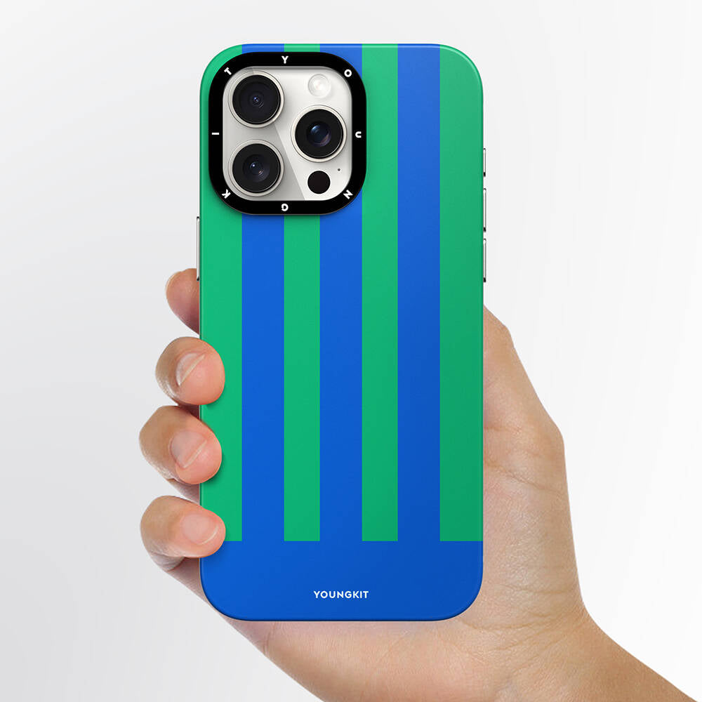 Youngkit Striped Piano Keys Serisi iPhone 15 Pro M-safe Şarj Özellikli Kılıf