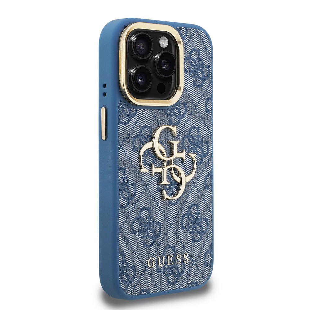 Guess iPhone 15 Pro Max Orjinal Lisanslı PU Deri 4G Desenli Metal Büyük 4G ve Yazı Logolu Kamera Standlı Kılıf