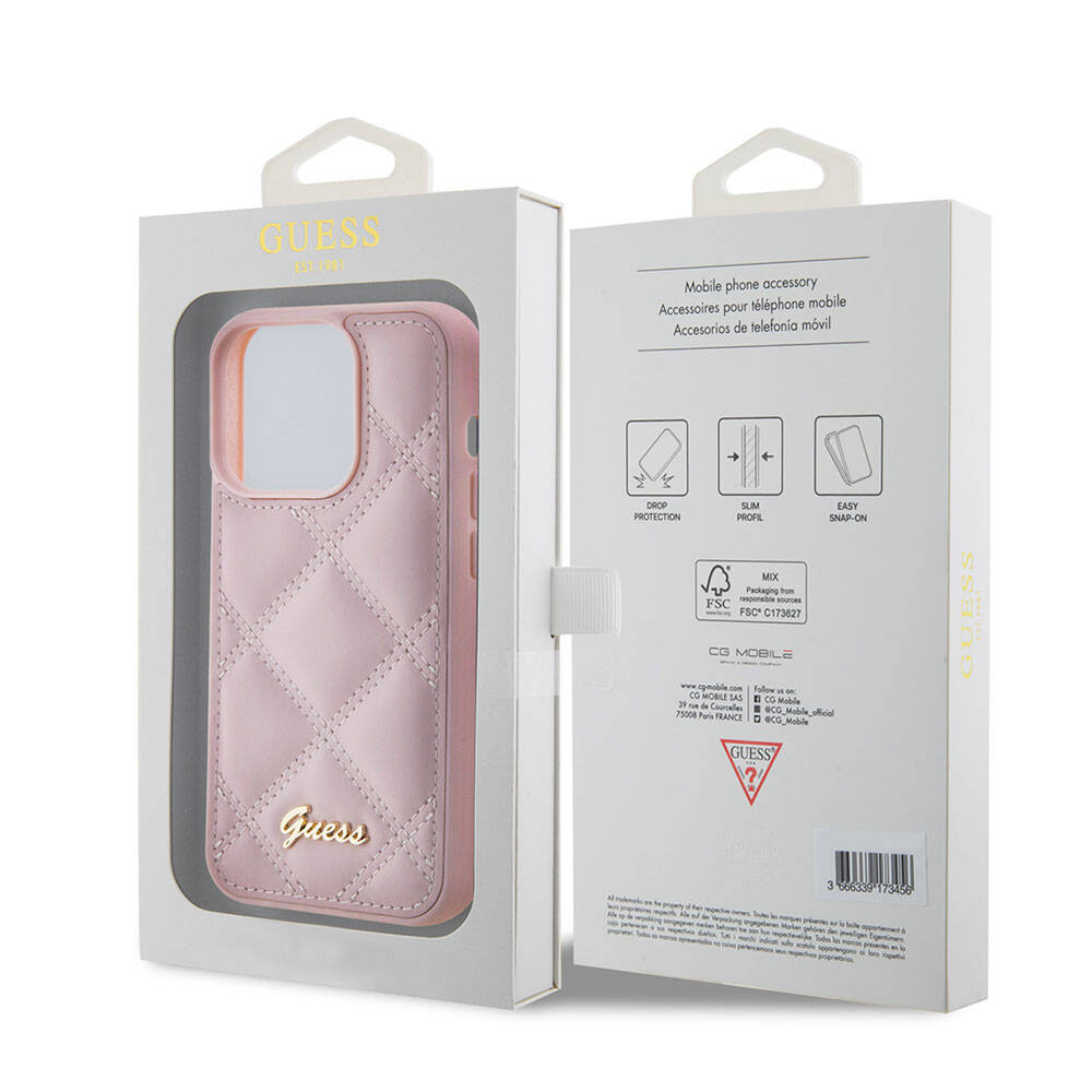 Guess iPhone 15 Pro Max Orjinal Lisanslı PU Deri Metal Yazı Logolu Kapitone Telefon Kılıfı