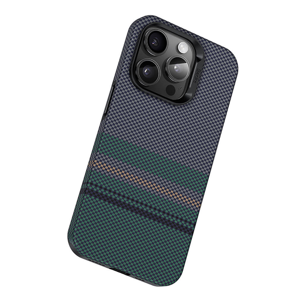 Benks Aurora ArmorPro iPhone 15 Pro Max M-safe Şarj Özellikli Karbon Fiber Tasarımlı Kevlar Kılıf
