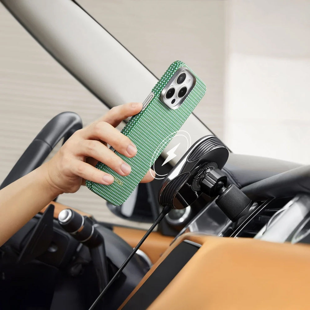 Pitaka Ultra-Slim Classic Serisi iPhone 16 Plus M-safe Şarj Özellikli Aramid Fiber Forest Green Kılıf