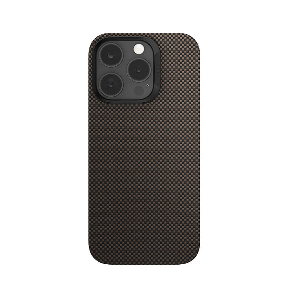 Benks ArmorTint Serisi iPhone 16 Pro M-safe Şarj Özellikli ArmorAir Kevlar Kılıf