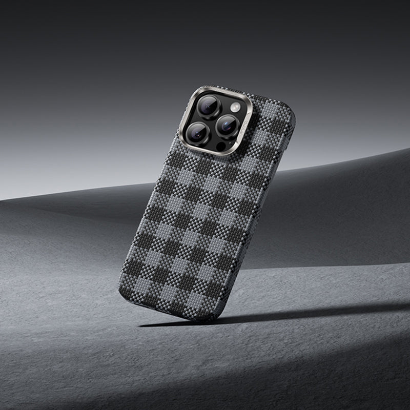 Benks ArmorVichy iPhone 16 Pro Magsafe Ekose Tasarımlı Kevlar Kılıf