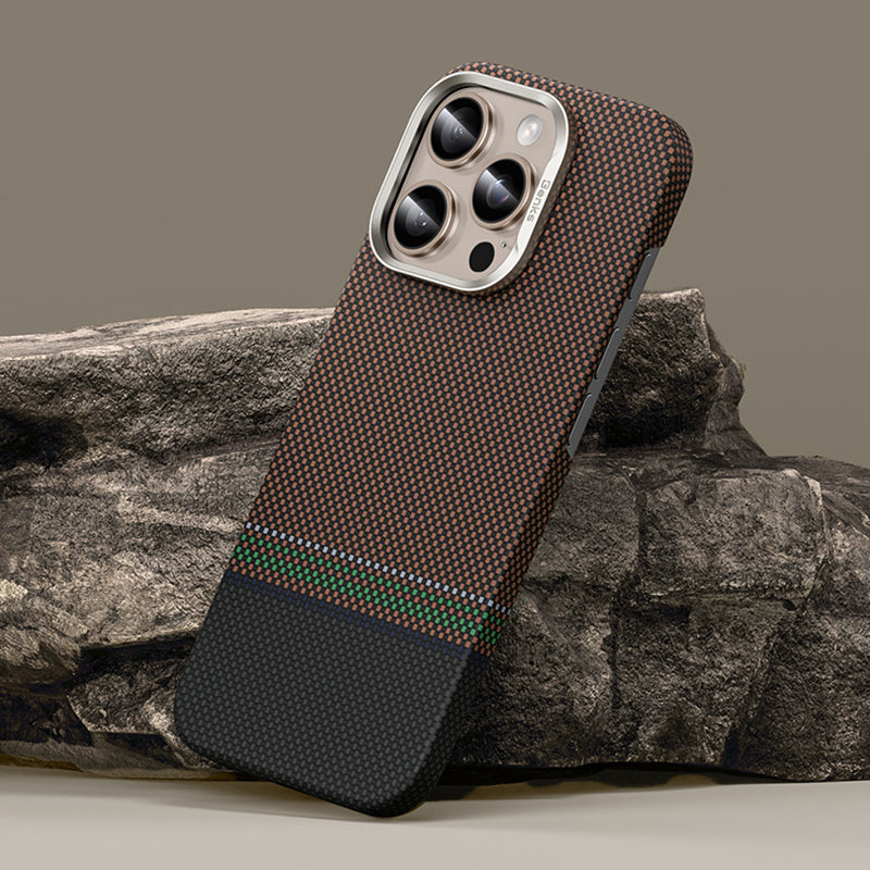 Benks Prestige ArmorAir iPhone 16 Pro M-safe Şarj Özellikli Karbon Fiber Tasarımlı Kevlar Kılıf