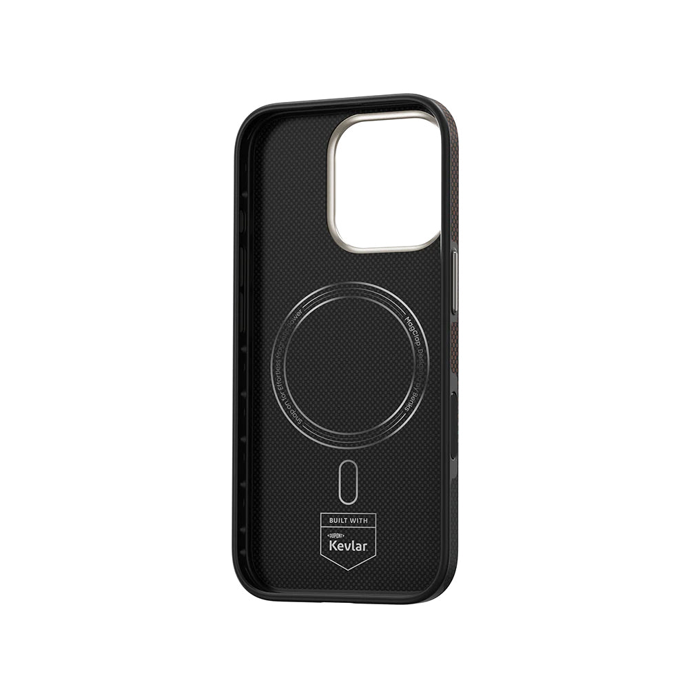 Benks Prestige ArmorPro iPhone 16 Pro M-safe Şarj Özellikli Karbon Fiber Tasarımlı Kevlar Kılıf