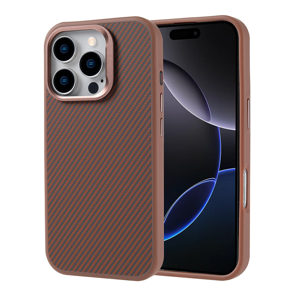 Cepax iPhone 16 Pro Max M-safe Şarj Özellikli Karbon Fiber Görünümlü Troy Kılıf