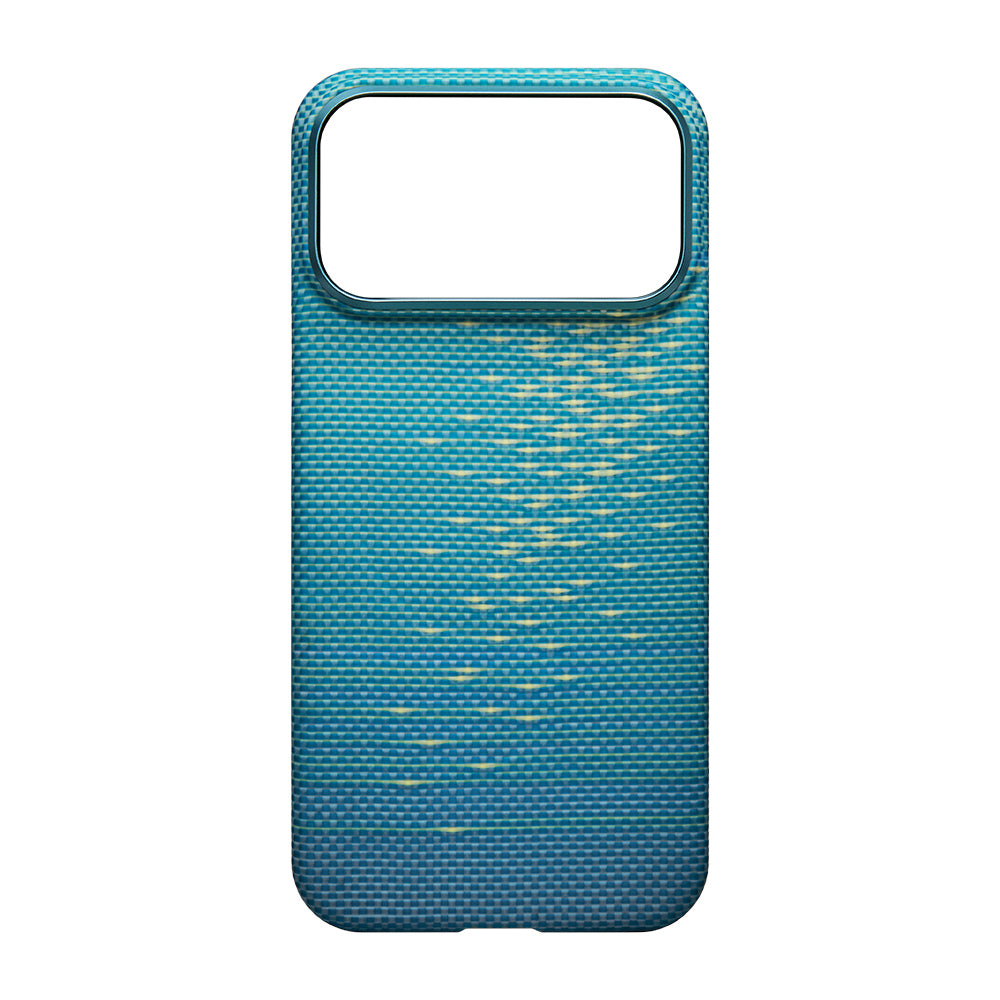 Pitaka Glints of Gold Ultra Slim Serisi iPhone 17 Pro M-safe Şarj Özellikli Aramid Fiber Kılıf