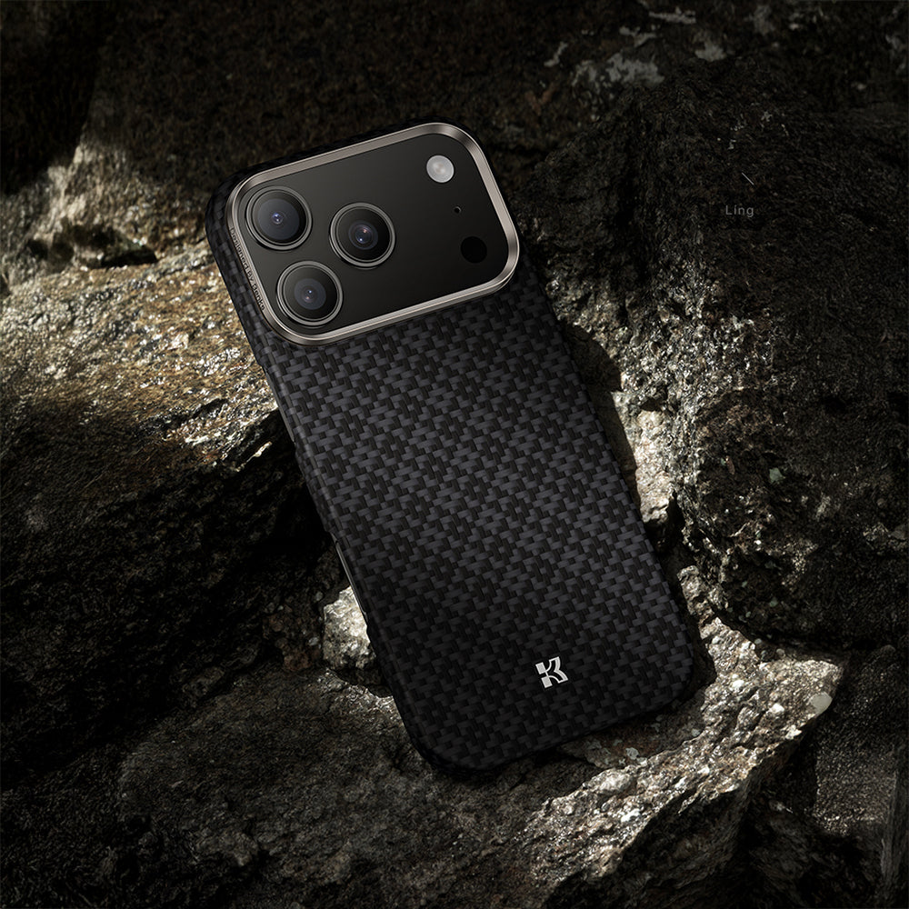 Benks ArmorAir ArmorGrid Serisi iPhone 17 Pro Max M-Safe Şarj Özellikli Kevlar Kılıf