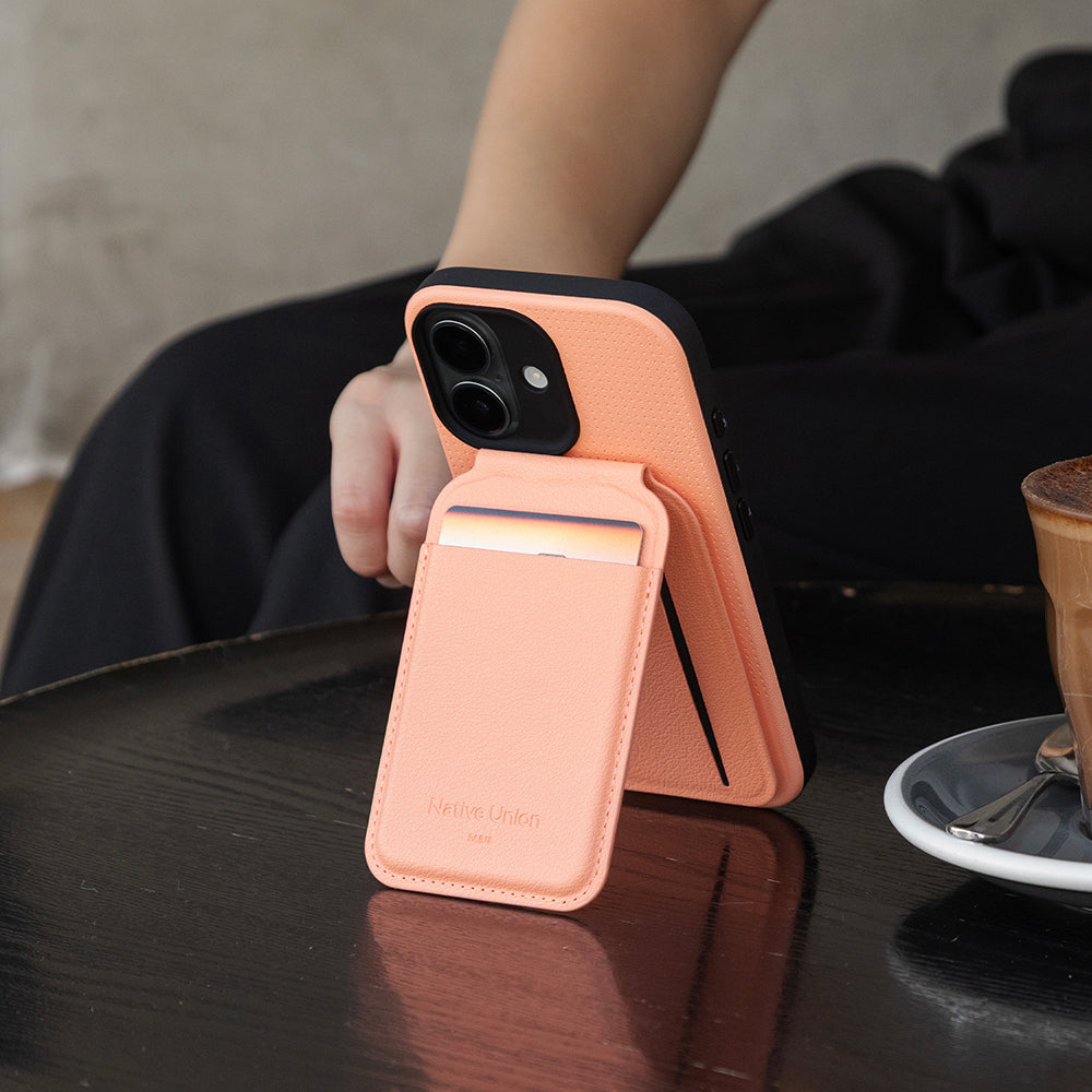 Native Union 2025 Active Serisi iPhone 17 Pro Max M-safe Şarj Özellikli Deri Dokulu Kılıf