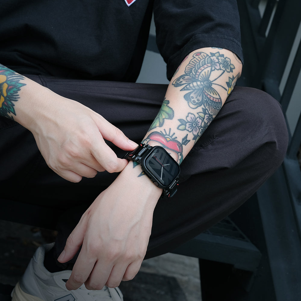 Skinarma Gado Apple Watch 10 42mm Sert Silikon Kasa ve Ekran Koruyucu