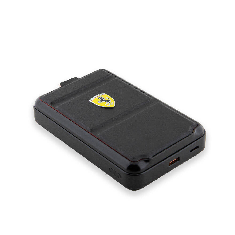 Ferrari 973WP Orjinal Lisanslı M-safe Şarj Özellikli Standlı Metal Logolu Powerbank 10.000mAh