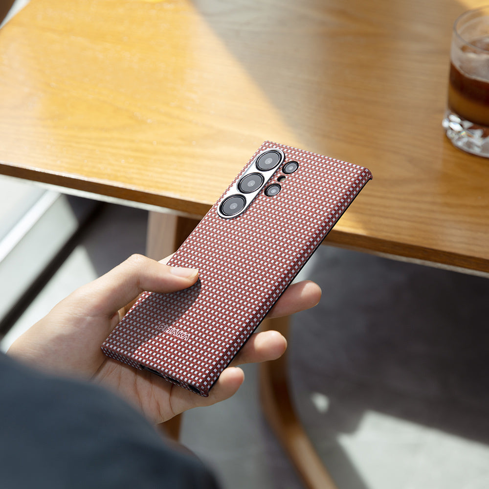 Pitaka Ultra-Slim Classic Serisi Galaxy S24 Ultra M-safe Şarj Özellikli 1500D Aramid Fiber Bonfire Kılıf