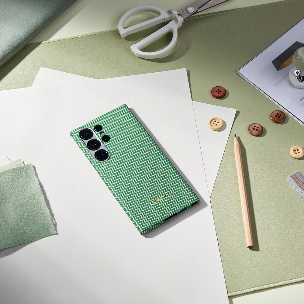 Pitaka Ultra-Slim Classic Serisi Galaxy S24 Ultra M-safe Şarj Özellikli 1500D Aramid Fiber Aomori Kılıf