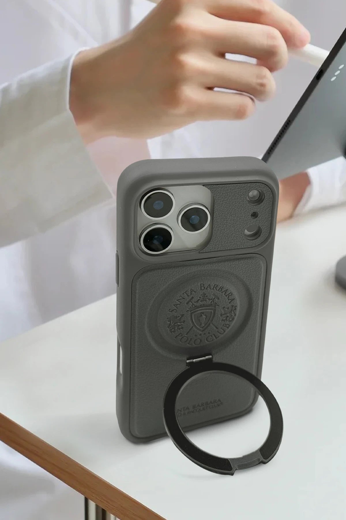 Santa Barbara Polo Racquet Club iPhone 17 Primo Magsafe Standlı Telefon Kılıfı